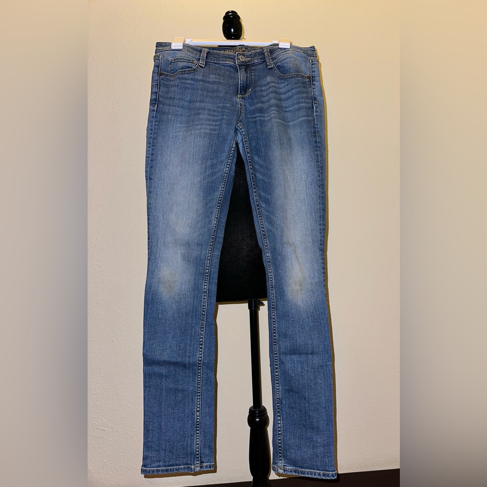 Super skinny blue jeans